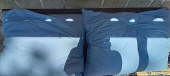 Péřový polštář