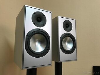 Canton GLE 403 také v hnědé dýze 2 páry.