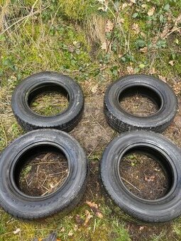 4x pneu Falken 235/65r16c Zimní