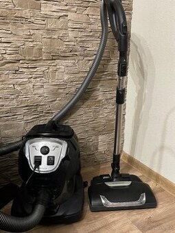 Profesionální vodní vysavač Vivenco