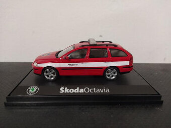 MODEL ŠKODA OCTAVIA 2-HASIČI