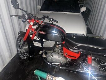 Jawa 350 californian