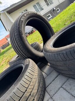 Michelin Primaci 4 225/50 R17 letní