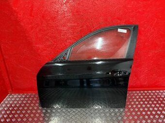 LEVÉ PŘEDNÍ DVEŘE BMW E90 91 ČERNÉ