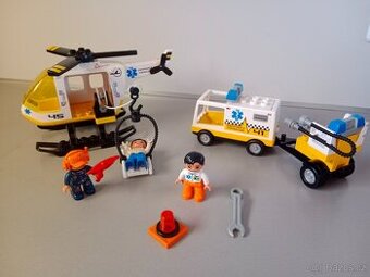 Lego duplo letištní vrtulník a sanitka