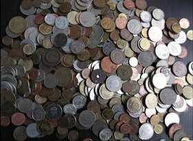 555 kusů starých mincí