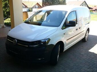VW CADDY MAXI 2.0 TDI 103KW KLIMA VYH.SEDAD PARKTRONIC TAŽNÉ
