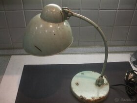 Staré industriální lampy