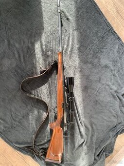 Opakovací kulovnice Browning Eurobolt .