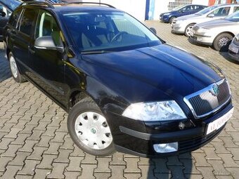 Škoda Octavia KOMBI 1.6MPI /65000KM/ NOVE V CZ/ TAŽNÉ