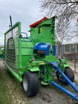 Prodám senážní lis Budissa Bagger RT 8000