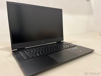 Nejsilnější herní notebook Rtx 4090 se zarukou