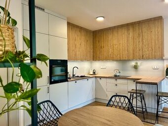 Prodej bytu 2+kk 57 m² balkón + parkovací stání