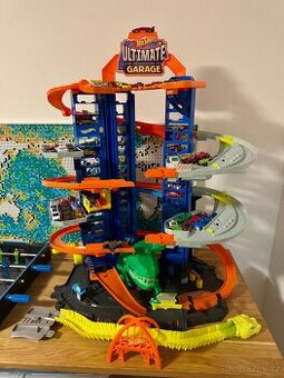 HOT WHEELS CITY T-REX MEGA GARÁŽ + 50 autíček