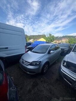 Volkswagen golf 5 plus
