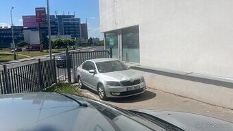 Octavia 2016 - vozidlo taxislužby, Bolt, Uber