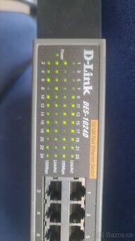 Switch D-link DES-1024D 24 portů