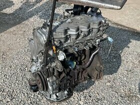 Motor a převodovka Nissan X-trail T30 2.2 100kw