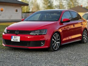 VOLKSWAGEN JETTA GLI nová stk