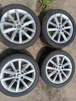 Octavia III - alu 7x17 et49 + letní 225/45/17