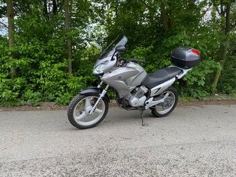 Honda XL 125V Varadero ; 2009 ; 53.000km ; původ ČR