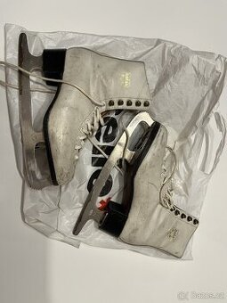 Dámské brusle Botas, vel. 38,39 - 1