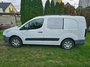 Peugeot partner dlouhý, 2013 5 míst.nová stk 2027/1 dph