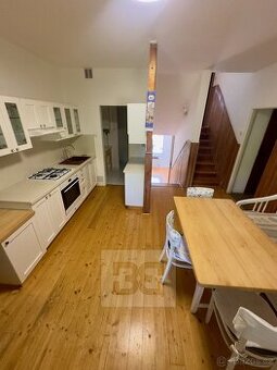 Pronájem bytu 3+1, 78 m2 - Praha - Smíchov, ev.č. N08028