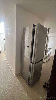 Lednice Indesit