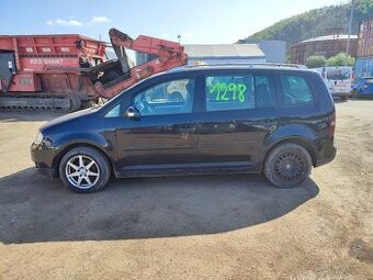 VW Touran č. 1298