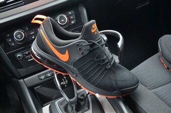 Pánske tenisky Nike Air Presto 44(28cm.)