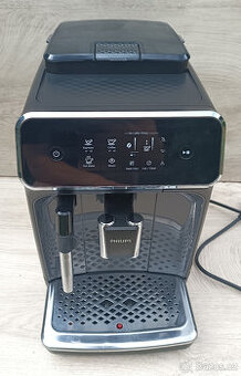 Automatický kávovar Philips EP2221 - zánovní se zárukou