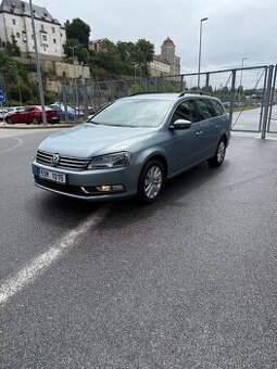 VW PASSAT B7 2.0 TDI 103 KW, Elekricke tažné zařízení.