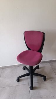 Dětská židle k pracovnímu stolu