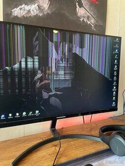 Prodam monitor LCD 24" THOMSON M24FC12401
