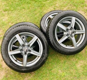 Atraktivní alu sada Škoda 205/55 R16, velmi pěkná