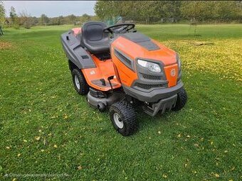 Zahradní traktor Husqvarna  TC 239T