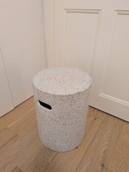 Zahradní stolek terrazzo