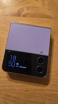 Samsung Z Flip 4 - 256GB - jako nový