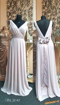 PUDROVÉ SPOLEČENSKÉ ŠATY Velikost 38