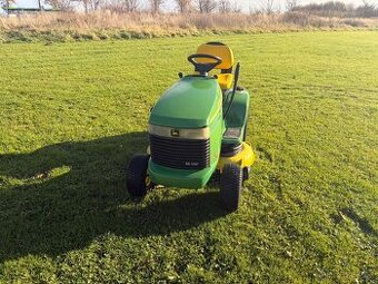 Zahradni traktor John Deere Lx277 mulčer