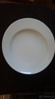 Prodám Talíře nové