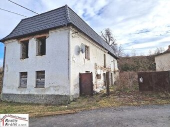 Dvoupatrový dům s podkrovím a zahradou, 3km od K.Hory - 1