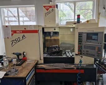 Vertikální obráběcí centrum MCV 750 A