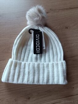 Dámská zimní čepice