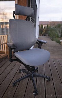 Zdravotní kancelářská židle ADAPTIC Extreme