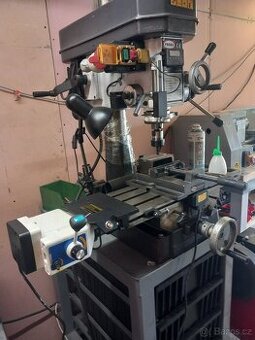 Elektrický posuv Na frézky