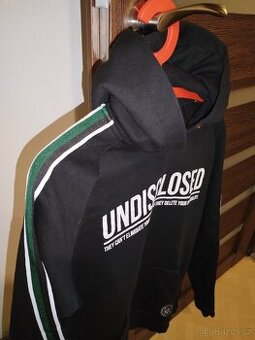 Chlapecká  mikina  vel..M