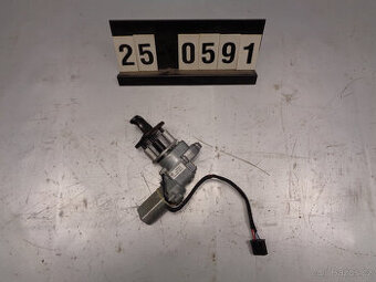 dověr dveří - levé suvné dveře VW Multivan 7H0 843 765 D