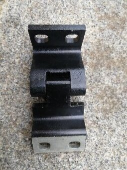 Závěsy zadních dveří Fiat Doblo